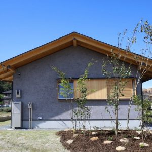 暮らしを遊ぶ、すこやかな平屋（岡山市南区）