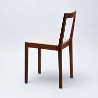 R+R chair